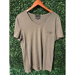 Carbon38 Green NWOT Pocket V-Neck Tee Sz Medium